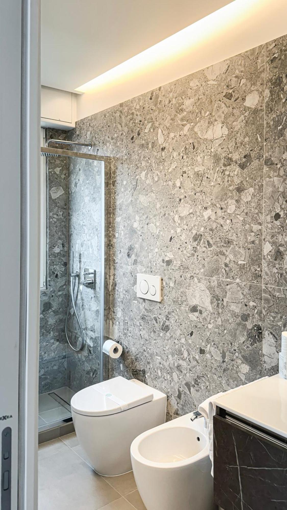 Hotel Casa Febo, In Centro Con Parcheggio Privato A 200 Mt Dal Mare Bordighera Zewnętrze zdjęcie